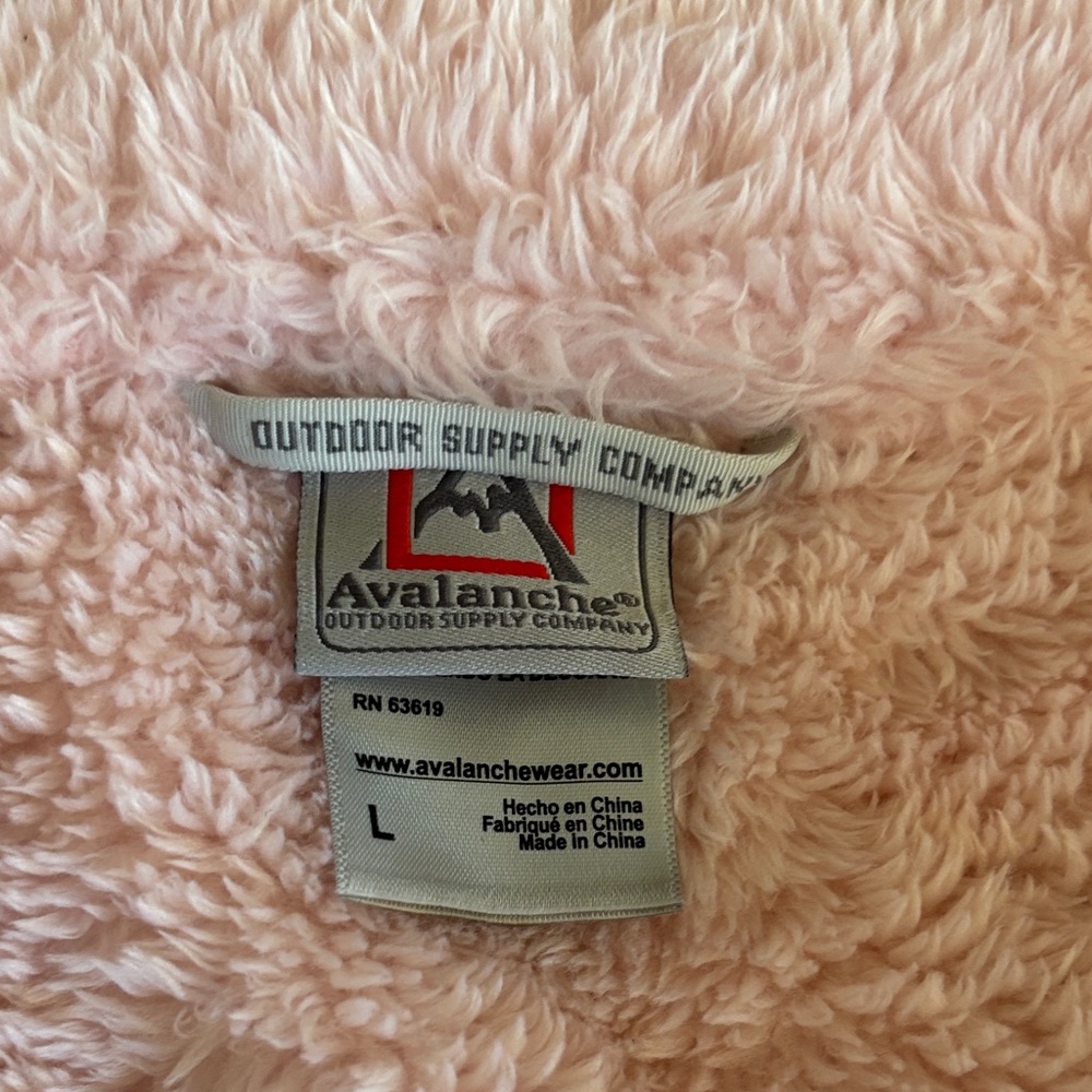 NWT Avalanche Soft Pink Teddy Jacket - Picture 11 of 12